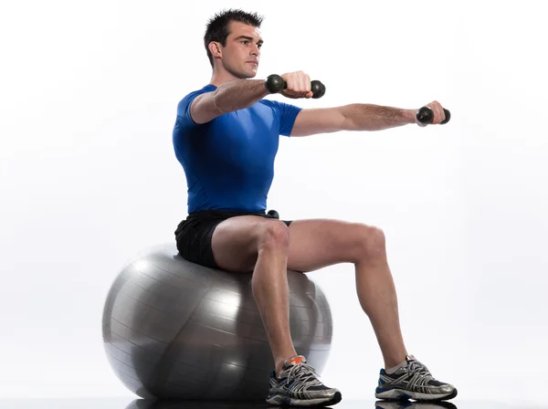 Homme fitness ball Entraînement posture poids entraînement — Photo