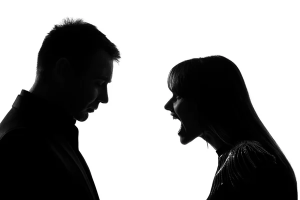 Una coppia uomo e donna urla urlando dipute — Foto Stock