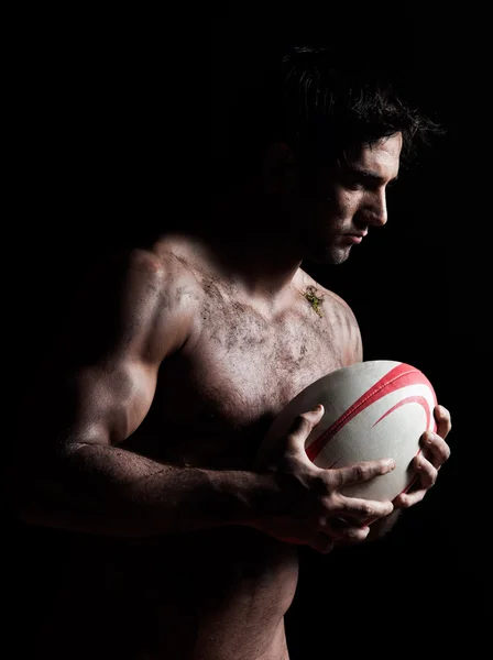 Seksi üstsüz rugby adam portresi — Stok fotoğraf