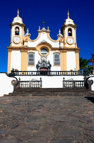 Церковь Матрис-де-Санто-Антонио в честь тирафов minas gerais brain — стоковое фото