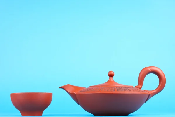 Théière arabe avec tasses à thé — Photo
