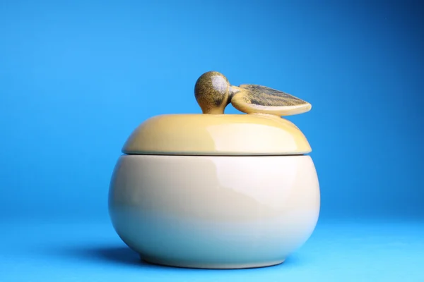 Cup sugar-bowl in the form of an apple — Stock Photo, Image
