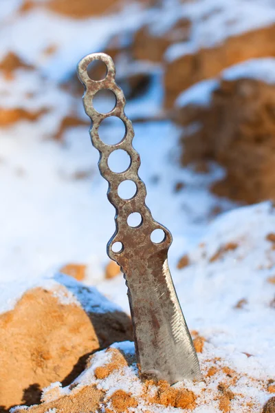 Knife hiking on ground — Stock Photo, Image