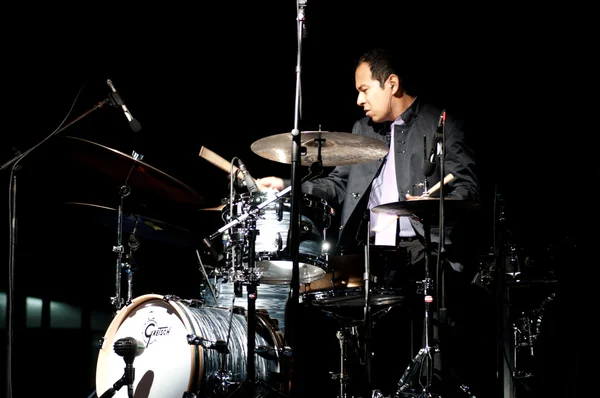Джазовый барабанщик — стоковое фото