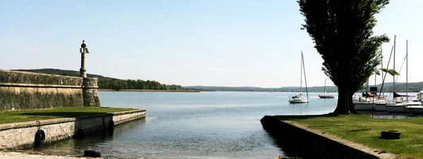 Vista panorámica de Angera, Lago Mayor — Foto de Stock