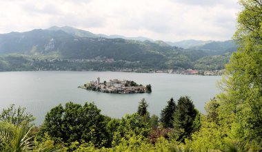 Orta saint giulio Adası, novara