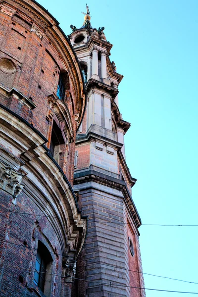 알레산드로 Antonelli에 생성 된 1888 여 산 Gaudenzio의 성당 — 스톡 사진