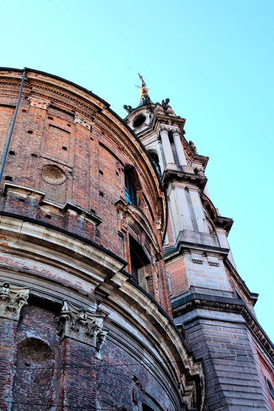 Basiliek van san gaudenzio door alessandro antonelli en gebouwd in 1888 — Stockfoto