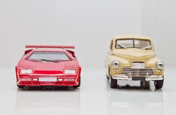 Автомобили-игрушки — стоковое фото