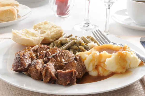 Roast beef dinner — Stock Photo, Image