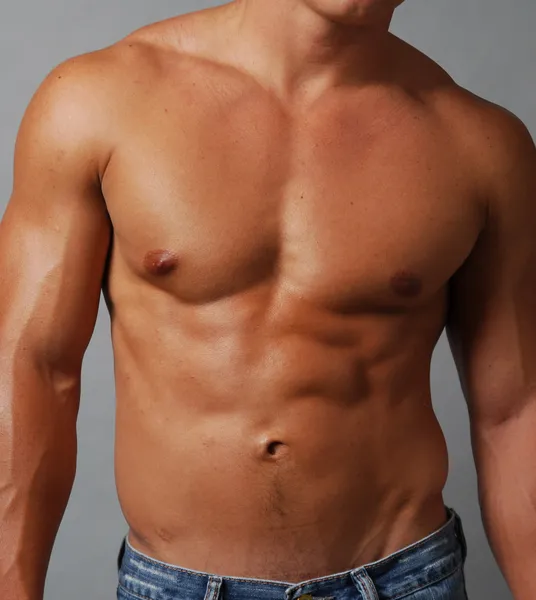 Bar överkropp muskulös manliga bröst och mage — Stockfoto