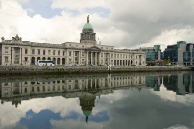 The Custom House, Dublin clipart