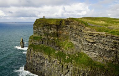 moher, İrlanda uçurumlarda göster