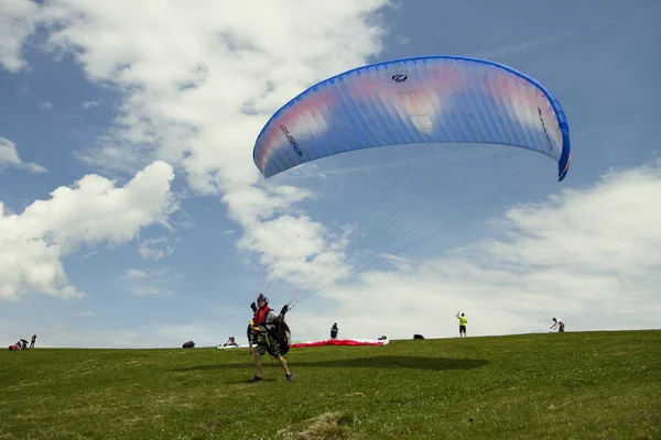 Paragliding na mount baldo — Stock fotografie
