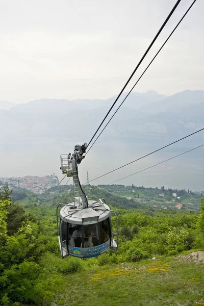 Téléphérique sur le Mont Baldo — Photo