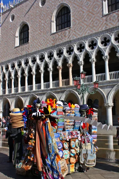 Souvenirs in Venedig — Stockfoto
