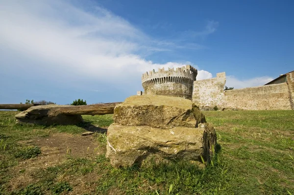 Замок Популония — стоковое фото