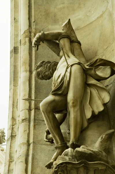 Estatua de la Catedral de Milán — Foto de Stock
