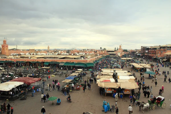 Djemaa el fna plein in marrakech, Marokko — Stockfoto
