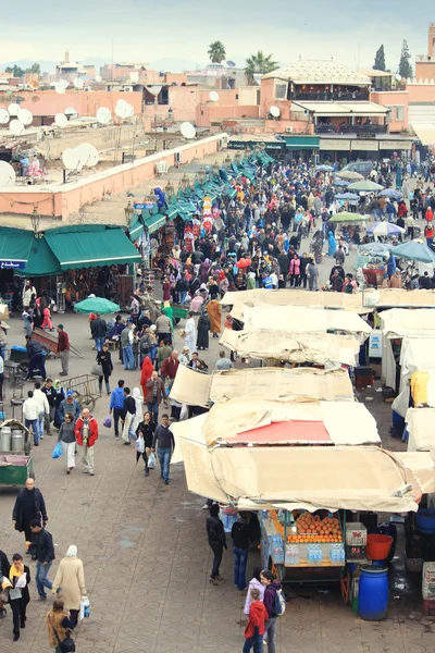 Djemaa el fna plein in marrakech, Marokko — Stockfoto
