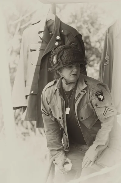 WW2 nas kobieta żołnierz — Zdjęcie stockowe