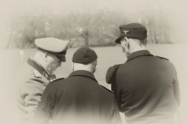 WW2 Oficial alemão e soldados — Fotografia de Stock