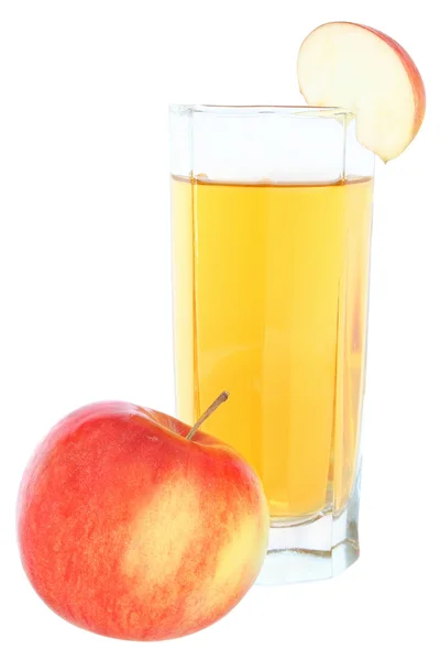 Bicchiere con succo e mele su sfondo bianco . — Foto Stock