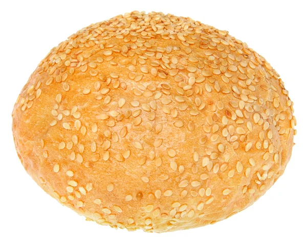 Broodje met sesamzaadjes op een witte achtergrond. — Stockfoto