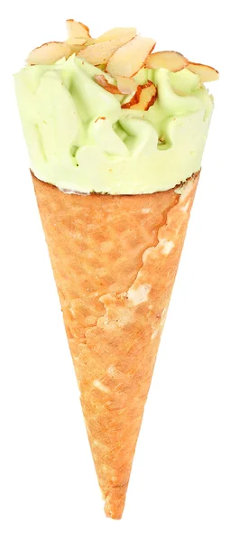 华夫饼锥冰淇淋阿月浑子隔离. — 图库照片