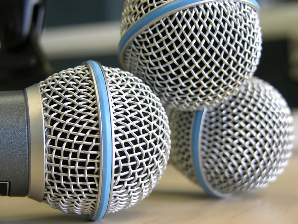 Três microfones Imagens De Bancos De Imagens