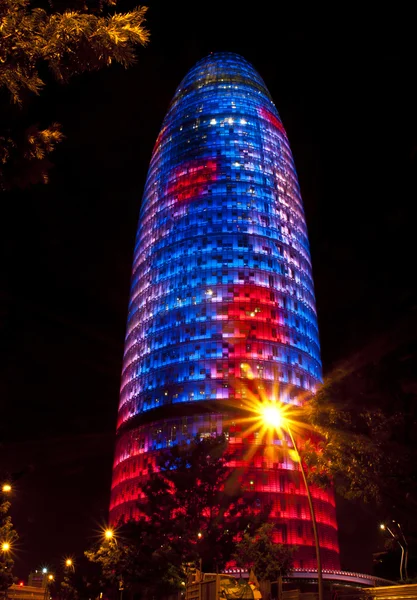 Torre Agbar, edifício localizado em Barcelona — Fotografia de Stock