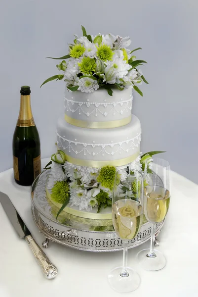 Wedding cake and champagne