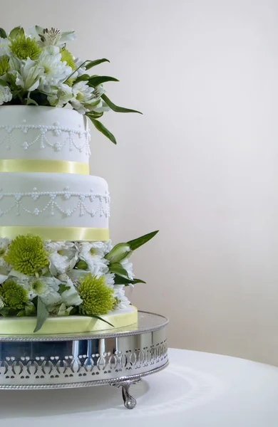 Hermoso pastel de boda Imagen de archivo