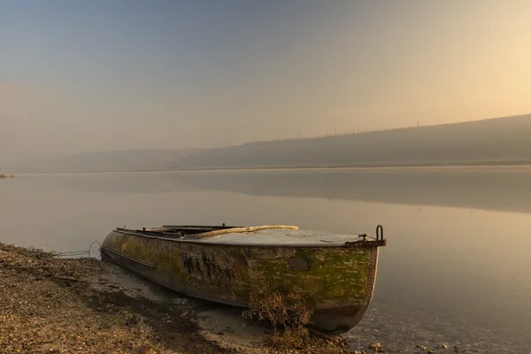 Fluss, Boot — Stockfoto