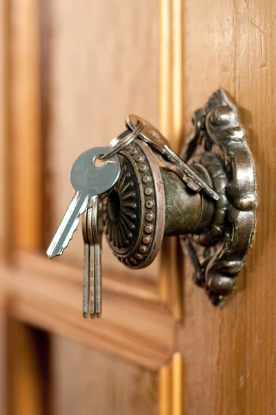 Tür & Schlüssel — Stockfoto
