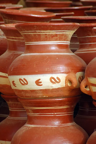 Tradiční keramika pro prodej v mali — Stock fotografie