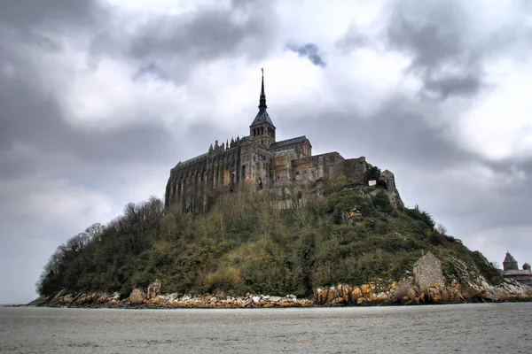 Mont Saint Michel didietro — Foto Stock