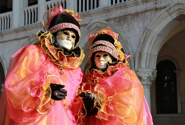 Máscaras coloridas em San Marco — Fotografia de Stock