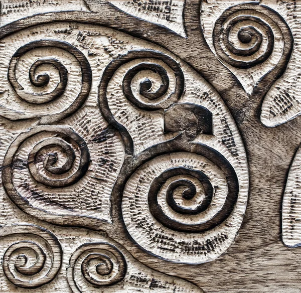 Geschnitztes Muster auf Holz — Stockfoto