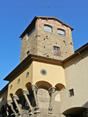 Golden bridge tower Florence Tuscany