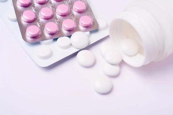 Tabletter och vitaminer — Stockfoto