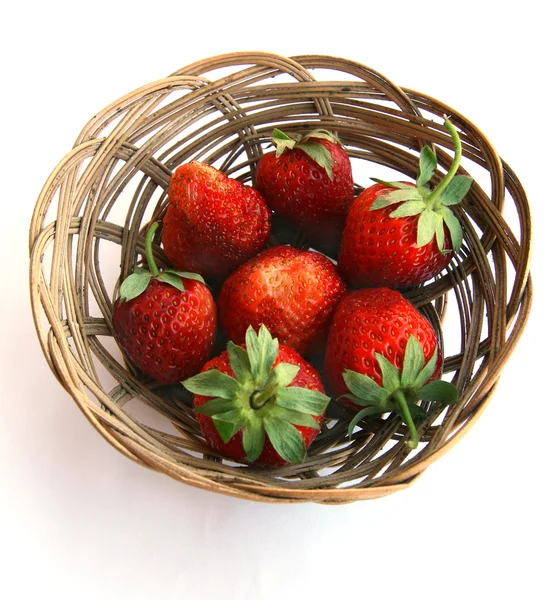 Erdbeere im Teller. — Stockfoto