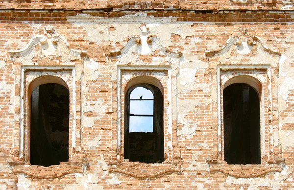 Руины церкви — стоковое фото
