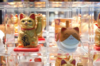 Maneki-neko