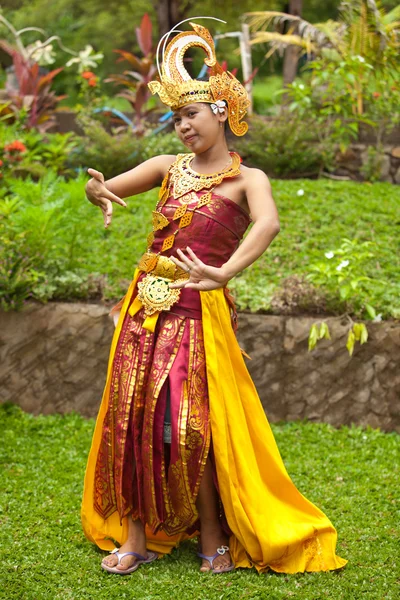 Balili dansçı — Stok fotoğraf