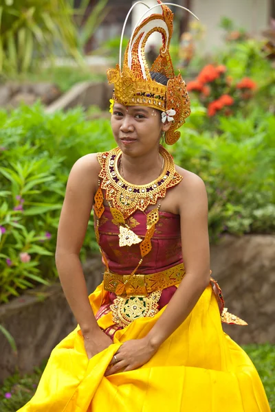 Балійском танцівниці — стокове фото