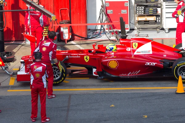 Felipe Massa (Bra) pitlane içinde bekliyor — Stok fotoğraf