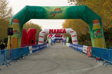 Way of half marathon in Madrid clipart