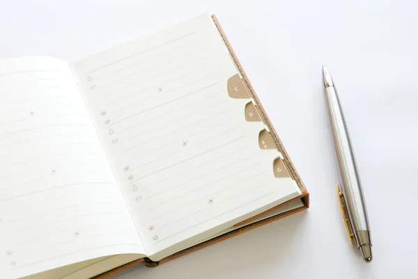 Libreta de direcciones con ballpoint — Foto de Stock