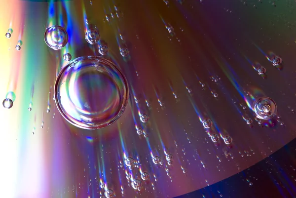 Gocce d'acqua su un cd — Foto Stock